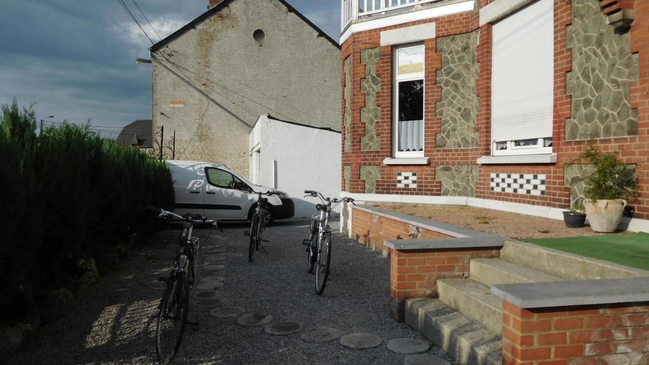 La Cle Des Sens Bed & Breakfast Le Faubourg Екстериор снимка